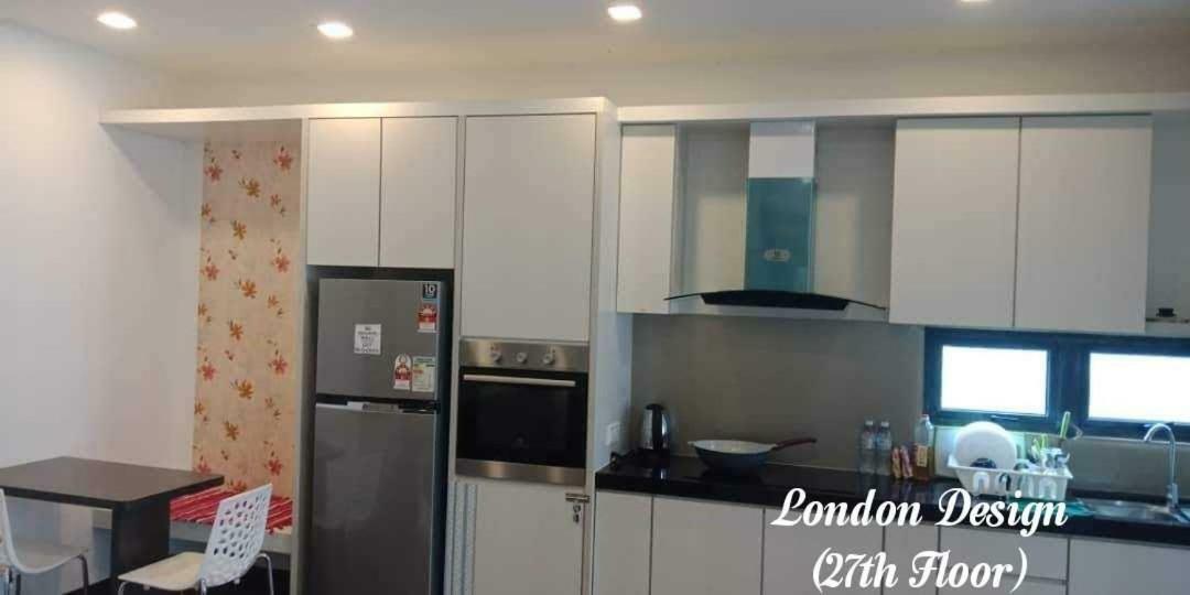 Silk Sky Residence Seri Kembangan Exterior foto