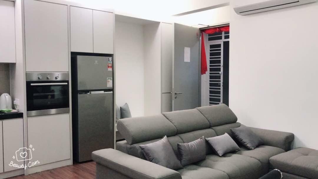 Silk Sky Residence Seri Kembangan Exterior foto