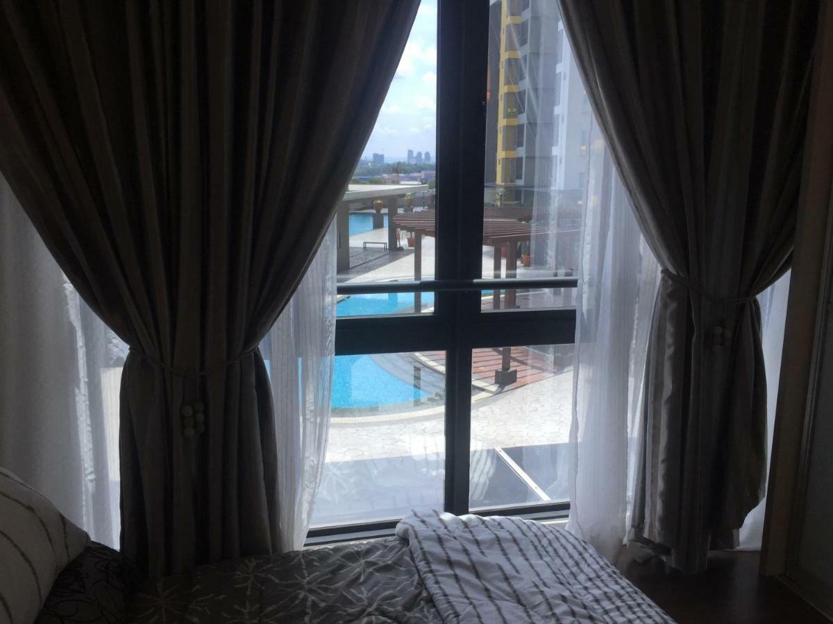 Silk Sky Residence Seri Kembangan Exterior foto